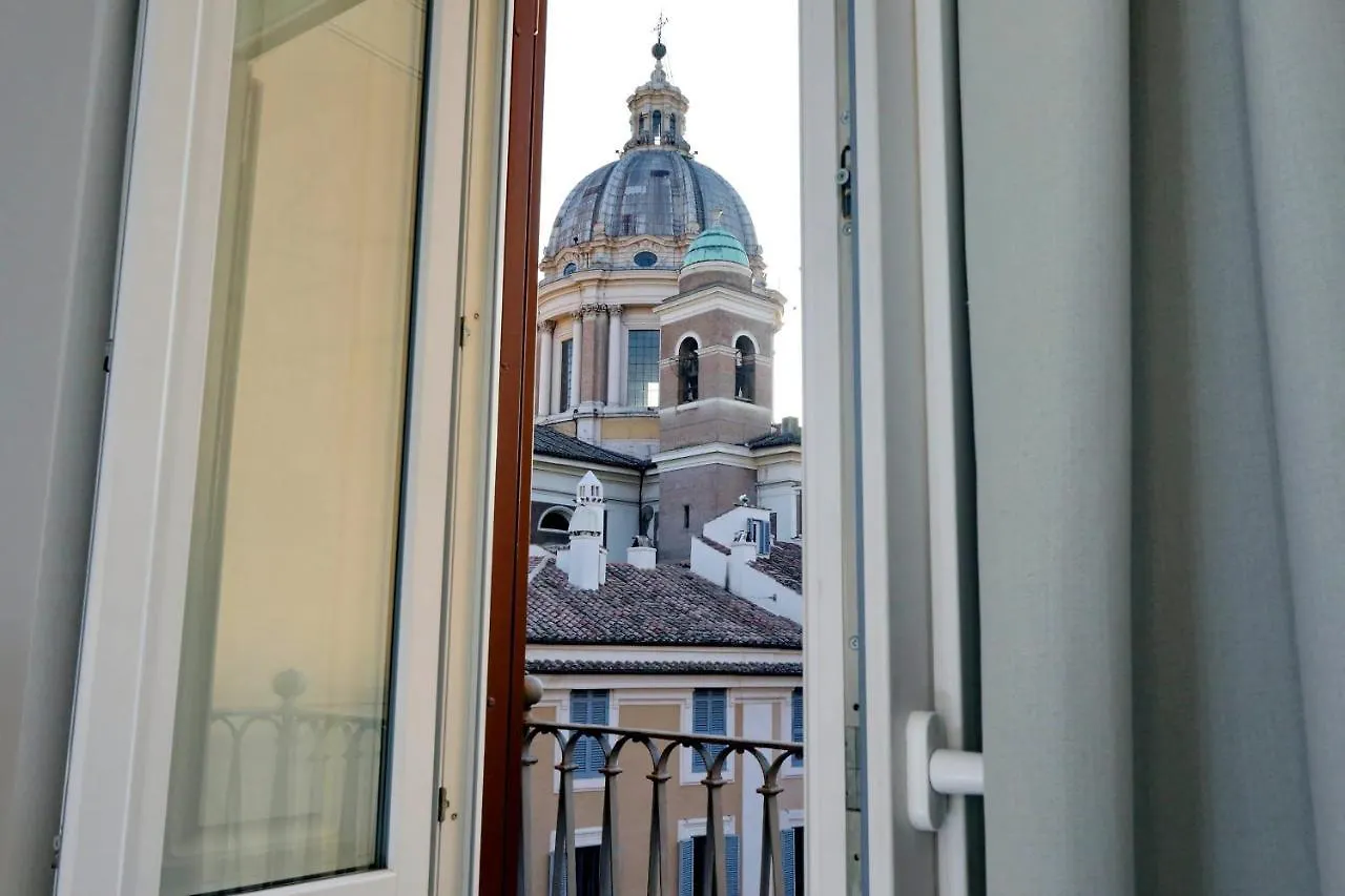 Della Croce Luxury Hotel Rome 2*,  Italy