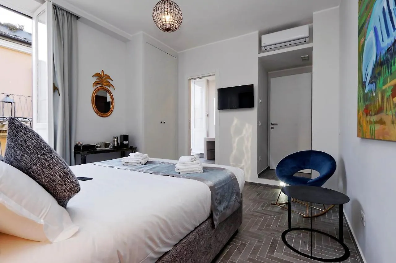 Della Croce Luxury Hotel Rome