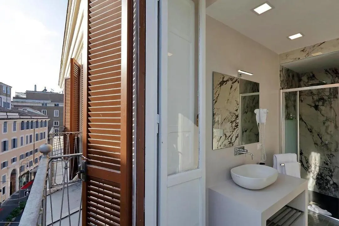Della Croce Luxury Hotel Rome 2*,