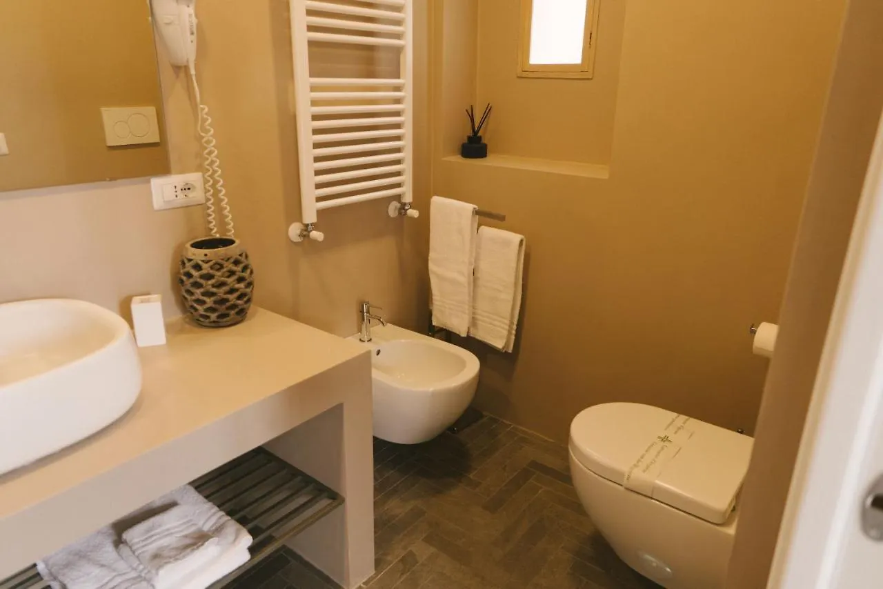 Della Croce Luxury Hotel Rome