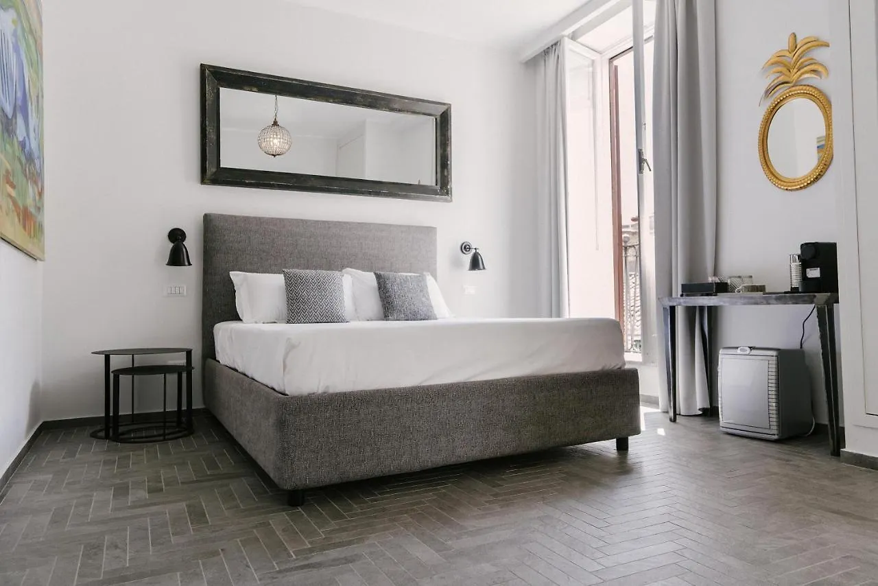 Della Croce Luxury Hotel Rome